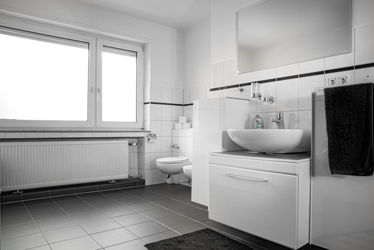 M&M Apartment Duesseldorf Нойс Екстер'єр фото